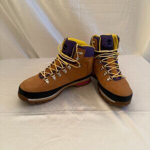 NWOT Timberland Women's Euro Hiker Waterproof Boots Size 7.5